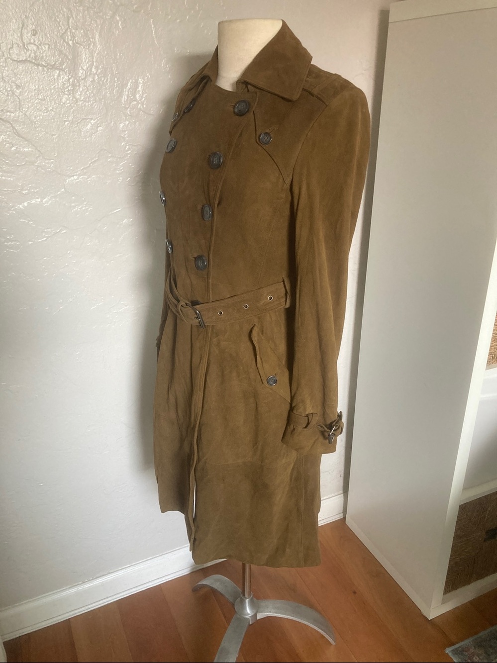 Rebecca Minkoff ‘Amis’ Double-Breasted Suede Trench Coat (XXS) - Picture 10 of 10